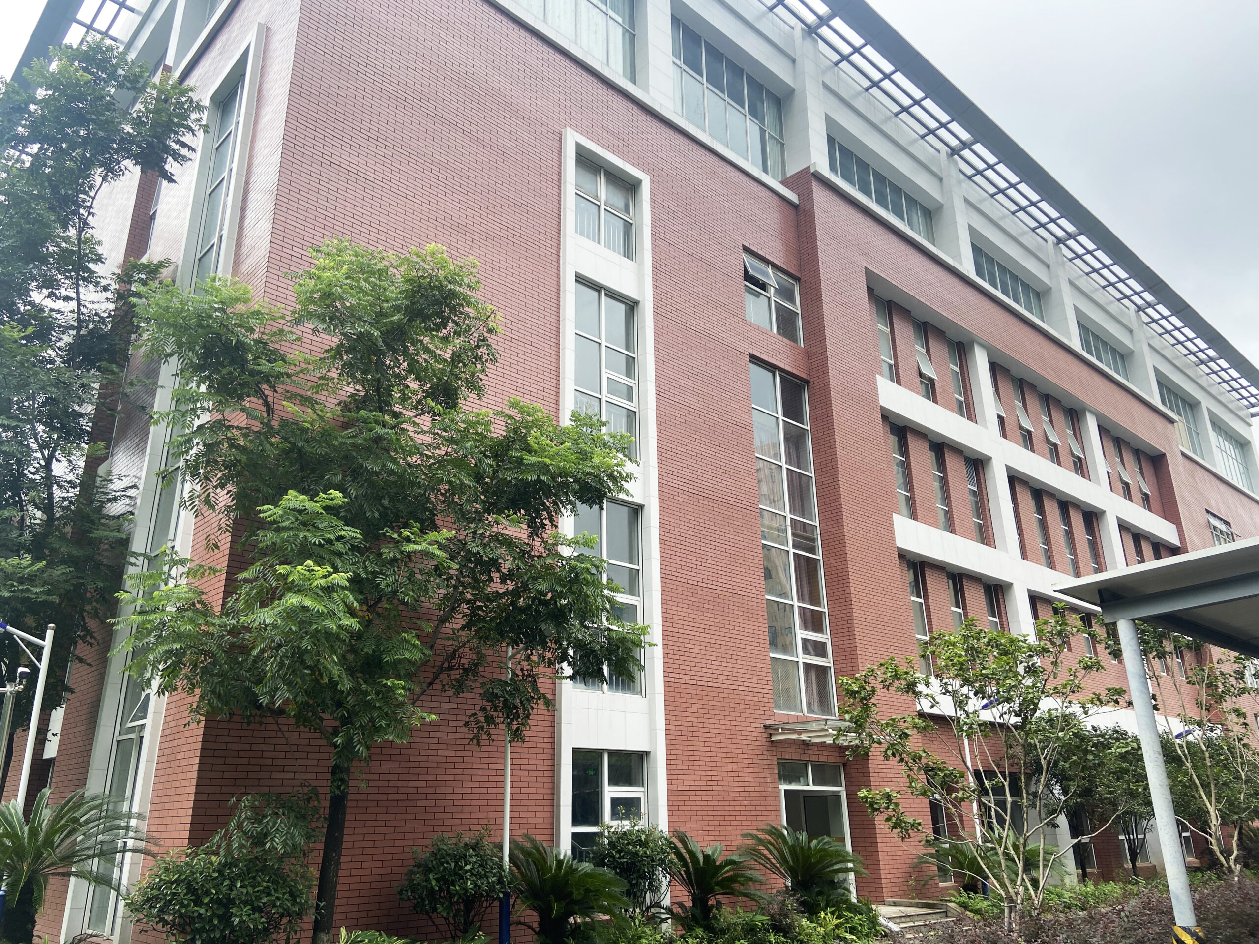 Fireproof and moisture-resistant double insurance, the exterior wall insulation board safeguards the safety line of buildings